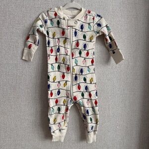 Hanna Andersson Cream One Piece with Colorful Lights Holiday Sleeper 6-12mo